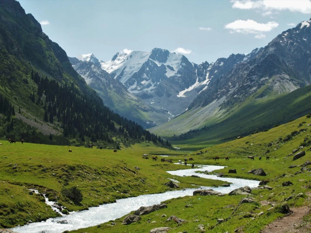 Kirghizistan - vallée de Jeti-Oguz