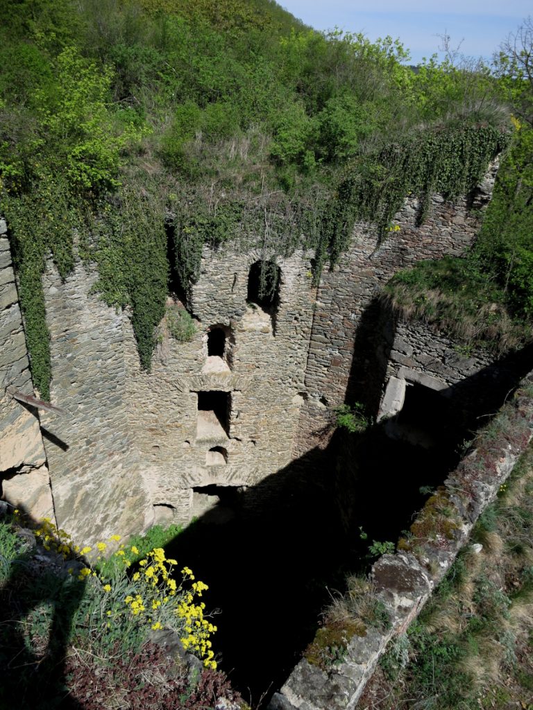 Ruines du château Nový hrádek