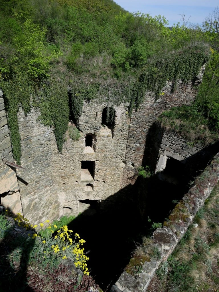 Ruines du château Nový hrádek