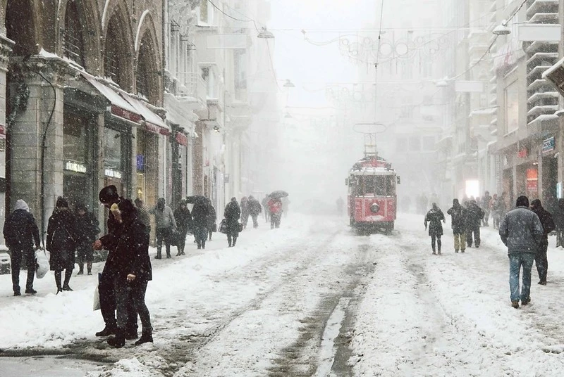 Gens et rues.